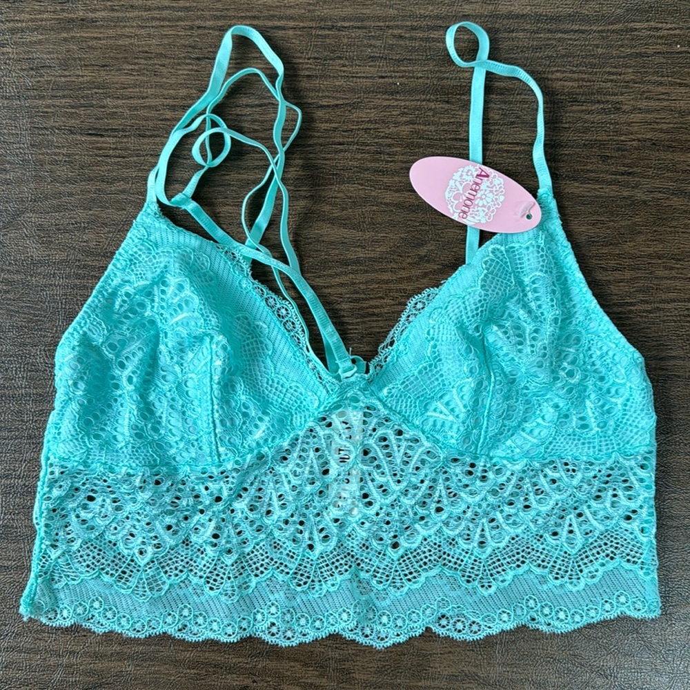 Anemone Bralette in Lacy Seafoam